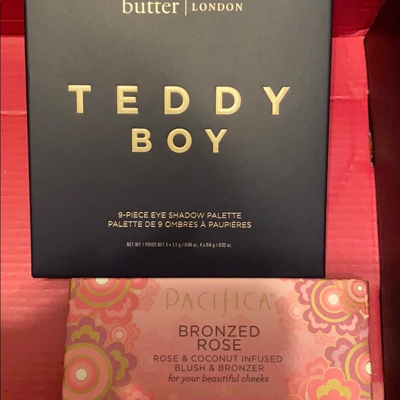 $40$❤️ Sale prices New 4 set of Eye shadow - Picture 8 of 8